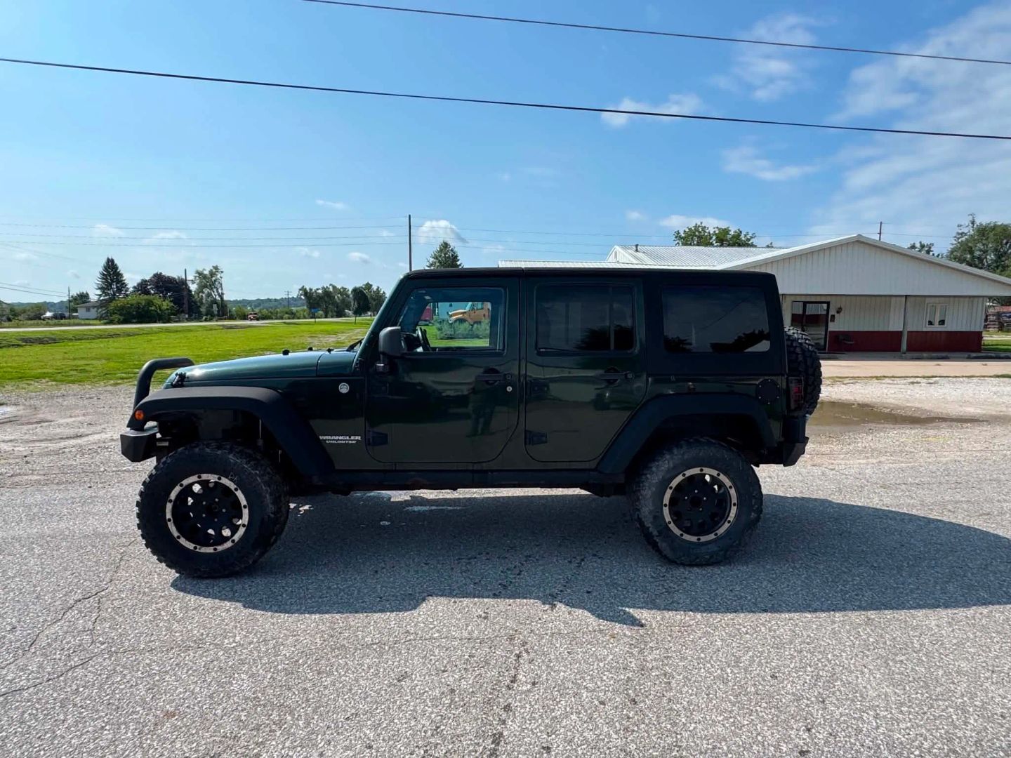 jeep wrangler unlimited 2011 1J4BA6H19BL589454 image jeep wrangler unlimited 2011 1J4BA6H19BL589454 image
